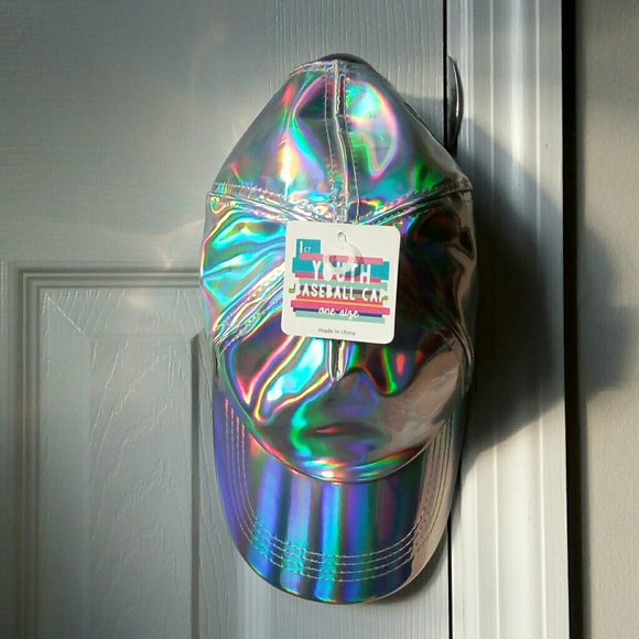 Gertex Accessories - 🌌 🆕 Holographic Adjustable Size Baseball Cap🌌